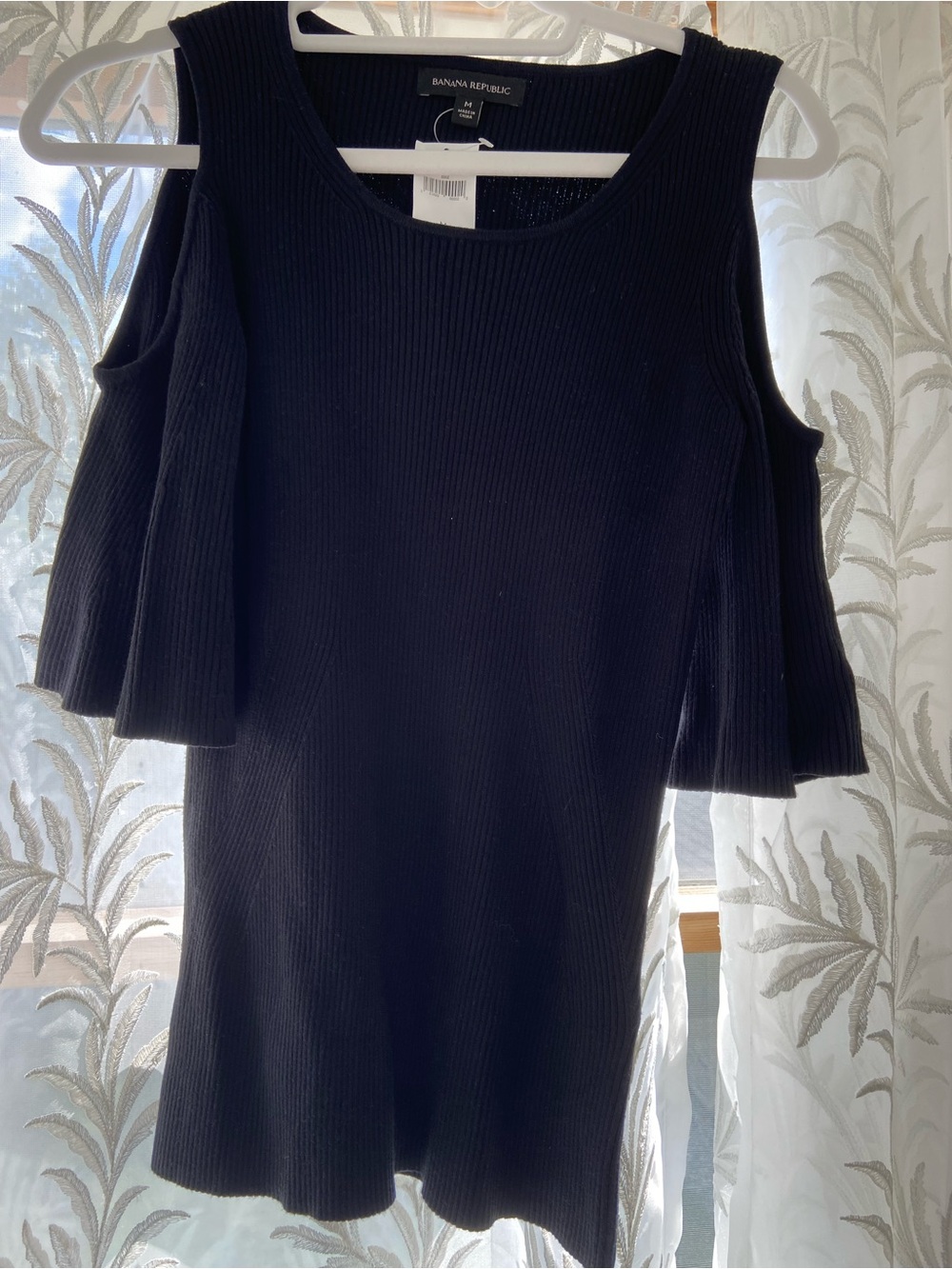 Banana Republic Black Cold-Shoulder Ribbed Sweater Top
